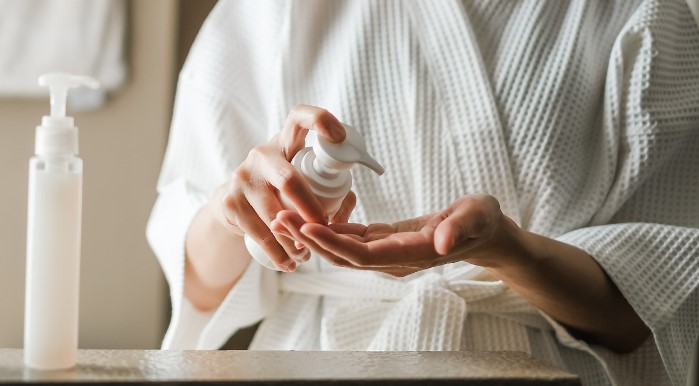 Вплив зовнішніх факторів на чутливу шкіру та як її захищати 