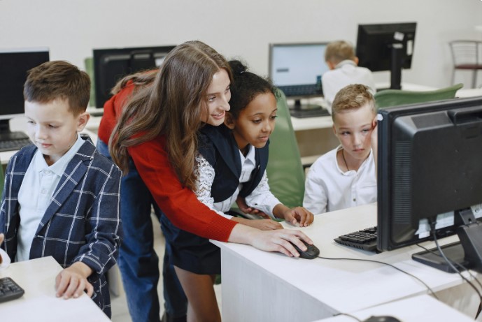 Топ-5 причин, чому дитині варто навчитися кодувати